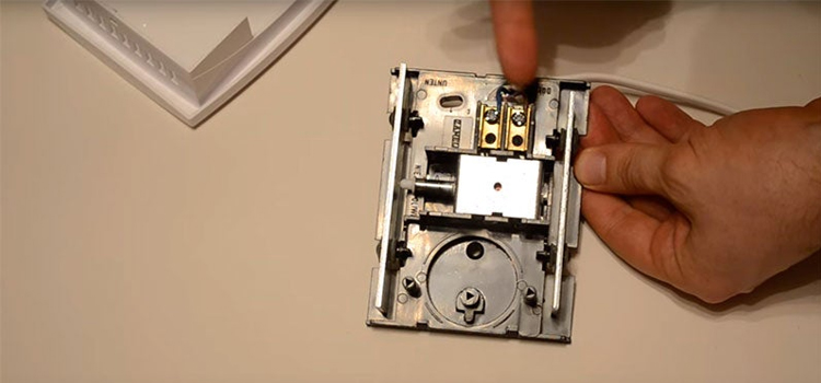 fix door bell in Gardena