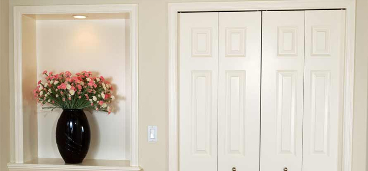 residential closet door repair in Gardena